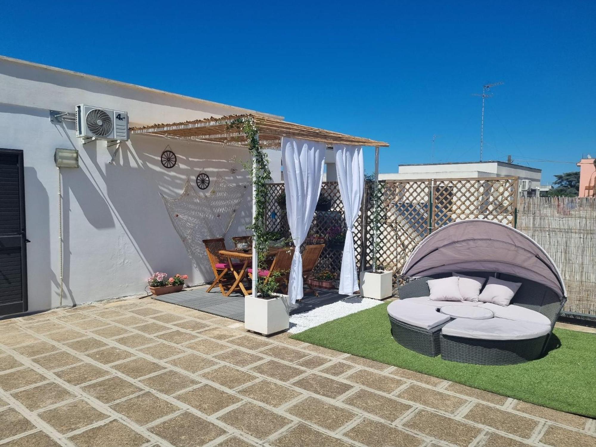 Villa La Terrazza Di Zoe - Castromediano Cavallino di Lecce Exterior foto